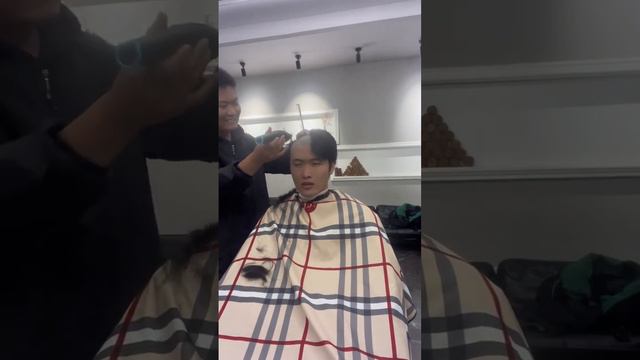 30岁了，给自己剃个光头 смотреть онлайн