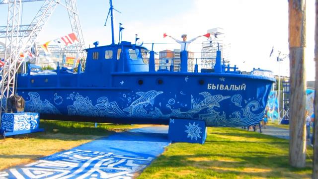 Уличный музыкант из Питера Алексей Чижик (вибрафон). смотреть онлайн