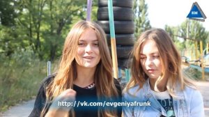 Как научиться целоваться с подругой  - Девушки Мотора