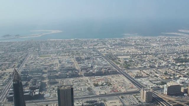 Dubai, sky top view смотреть онлайн