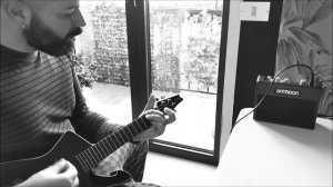Ibanez UICT10 / Ammoon PockAmp « Kasabian - Days Are Forgotten «