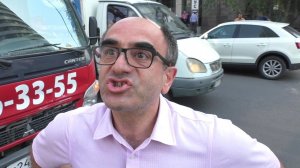 Ростов-на-Дону. Очкарик приехал на джипе, возомнил себя царем и уехал на воронке