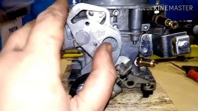 Солекс 2141 на АУДИ 100 1.8 л. смотреть онлайн