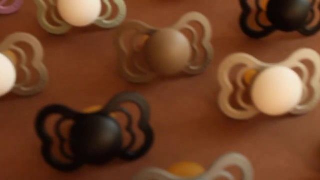 Пустышки BIBS смотреть онлайн