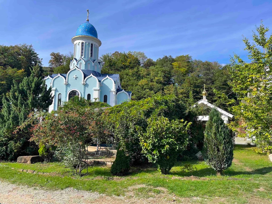 Сочи. Село Голицыно. Троице-Георгиевский монастырь. смотреть онлайн