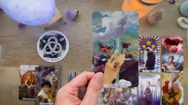 Pick A Card. What Are They Thinking About Right Now When It Comes To You? Timeless Love Reading. ? смотреть онлайн