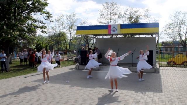 "За лісами горами" Світанок смотреть онлайн
