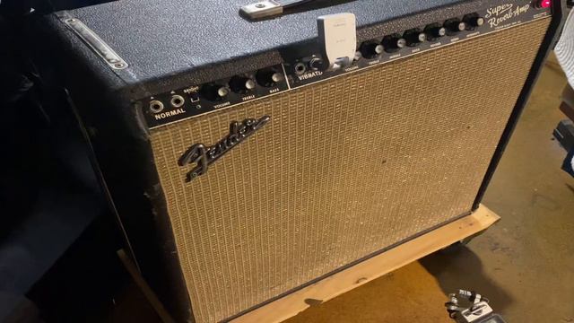 Fender Super Reverb Amp 1965 смотреть онлайн