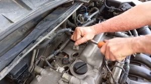 ЗАМЕНА СВЕЧЕЙ ЗАЖИГАНИЯ НА ТОЙОТЕ КОРОЛЛЕ Е 150 !