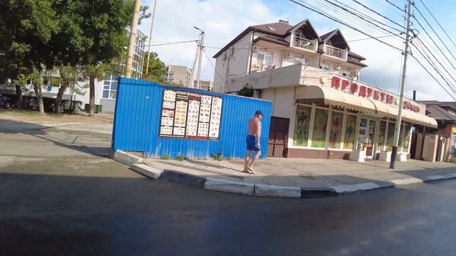 ДИВНОМОРСКОЕ ?ПРОГУЛКА ОТ МОРЯ ПО УЛИЦЕ ЧЕРНОМОРСКОЙ. ?#дивноморское #черноеморе #дивноморск смотреть онлайн