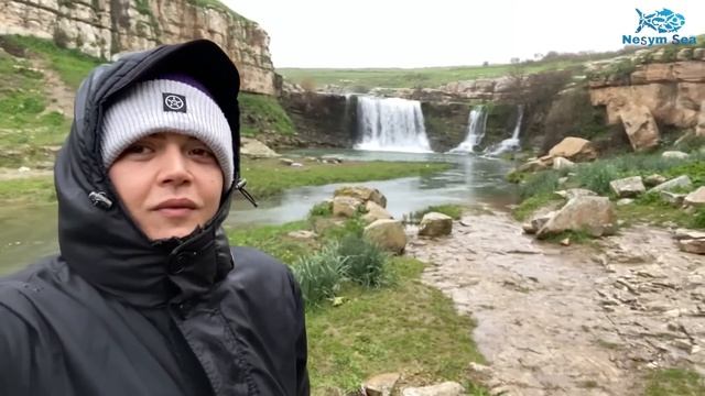 24 ساعة من البقاء و التحدي في قلب شلال قاسي ⚠️ | صيد و طبخ فواكه البحر ? смотреть онлайн