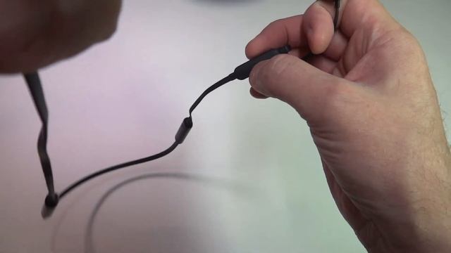 Беспроводные Bluetooth наушники QCY L1 смотреть онлайн