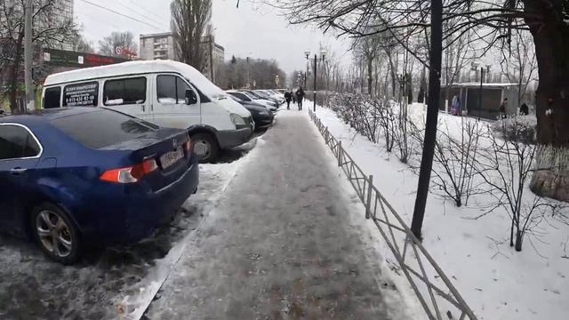 Прогуливаюсь по улице с Gopro 10. Как снимает камера в пасмурную погоду. смотреть онлайн