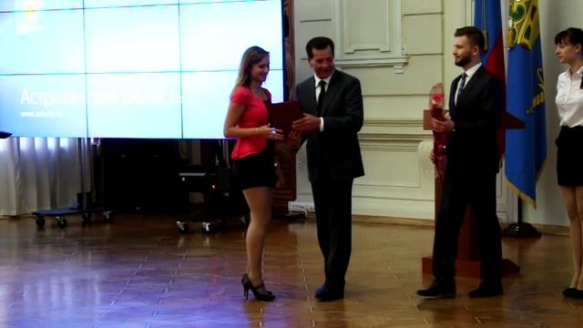 VTemeTV - Вручение свидетельств на получение Губернаторской стипендии смотреть онлайн