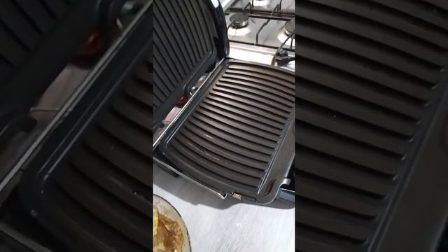 Мясо на электро гриле #мукбанг #кушаюнакамеру смотреть онлайн