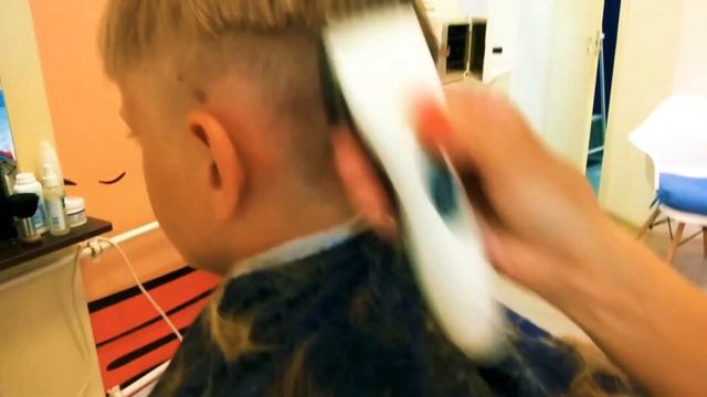 Лайфхак- стрижем до года!!!! Об этом вам не расскажут ) смотреть онлайн