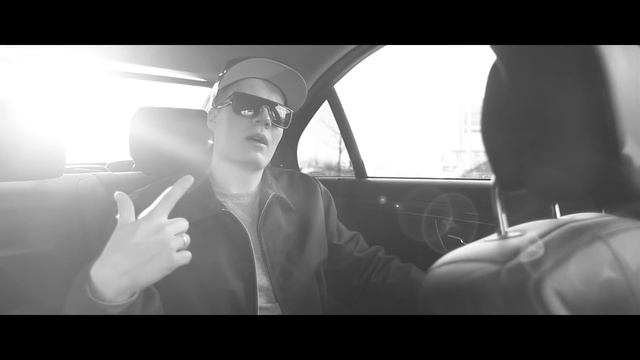 Matti ft. Roinatan - Roju (Official Video) смотреть онлайн