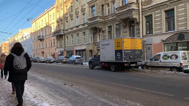 Санкт-Петербург сегодня/ ПРИСТАЛА К ЦАРЮ. Чуть не побила ЦАРИЦА.
