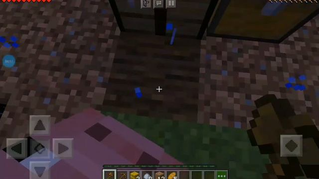 играю в Minecraft PE(один блок) расширяю платформу. смотреть онлайн