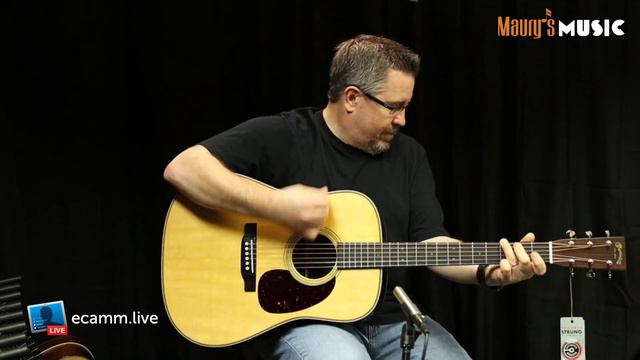 Martin 00-28, D-18 Modern Deluxe, HD-28 & more! Guitar Store #VirtualTour 4 смотреть онлайн