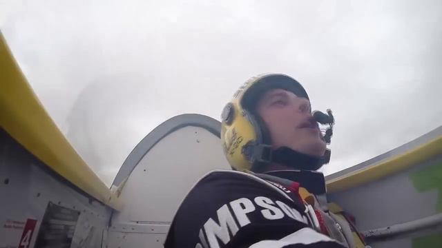 Air Show pilot Stefan Trischuk (highly modified 340hp Pitts S2C Biplane) смотреть онлайн