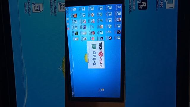 VGA GT 240 1GB DDR3 VS GT 530 1GB DDR3 TEST GAME PES2017 HIGH смотреть онлайн