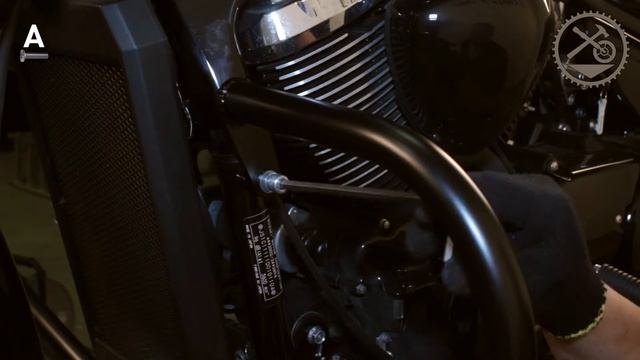 Suzuki C1500T Intruder Установка защитных дуг CRAZY IRON. ID-25050 смотреть онлайн