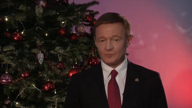 Роман Старовойт поздравляет курян с Новым годом! смотреть онлайн