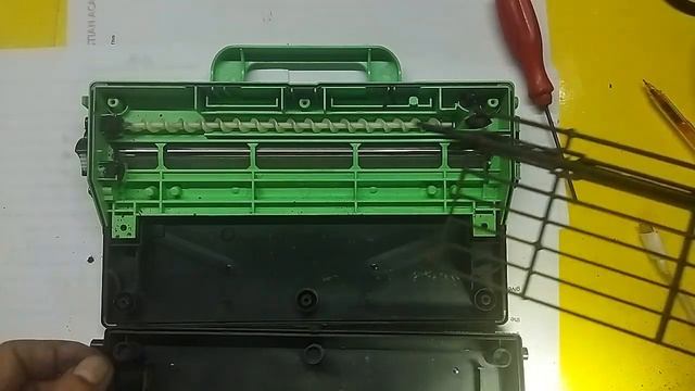 HOW TO RESET AND CLEANOUT WASTE TONER WT-220CL смотреть онлайн
