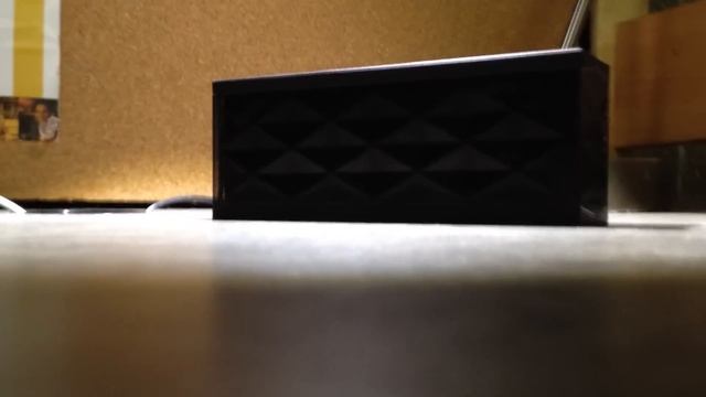 Jawbone Jambox Realworld Demonstration смотреть онлайн