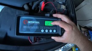 ДЛЯ ЧЕГО ОПЫТНЫЕ АВТОМОБИЛИСТЫ ЗАРЯЖАЮТ АККУМУЛЯТОР МАЛЫМ ТОКОМ