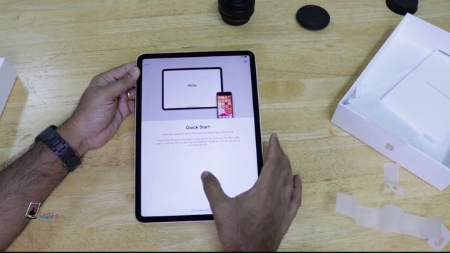 ഈ ഐപാഡ് വേറെ ലെവൽ ? APPLE IPAD PRO 2020 Unboxing And Initial Setup Malayalam