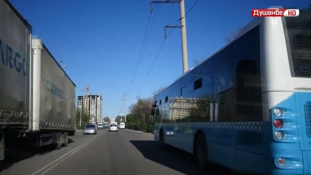 Наклиёт ва мусофир - Захмати якрузаи ронанда смотреть онлайн