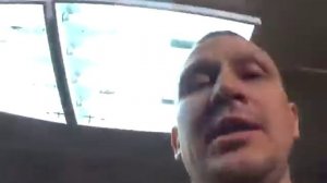 Компрессор  не выключается, сбрасывает давление.