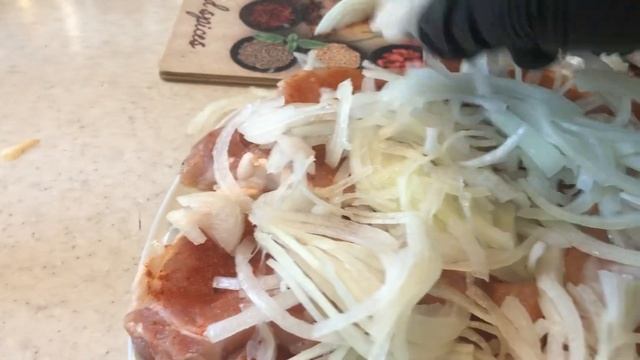 КАК ВКУСНО ПОЖАРИТЬ МЯСО НА СКОВОРОДЕ смотреть онлайн