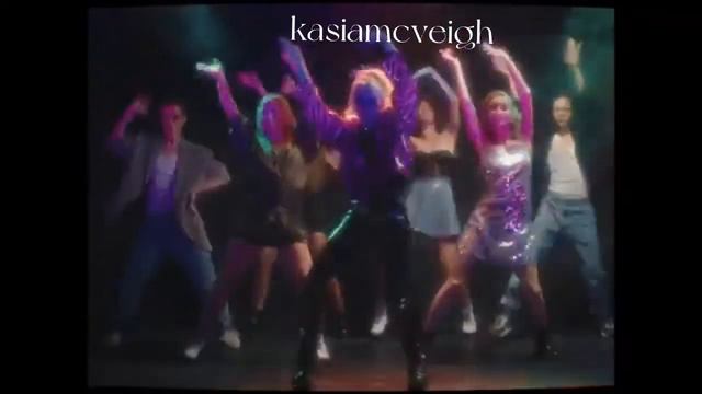 Маша Кондратенко & Олег Машуковський Ведмеді - Балалайки { Ремікс бурундучки}🧸🧷🖇️💙💛 смотреть онлайн