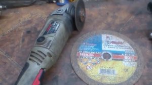 TOP 7 главных ошибок при работе болгаркой (УШМ). Не делайте этого!!!