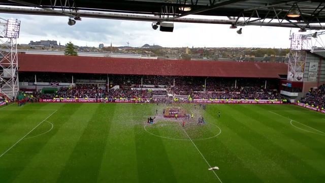 Hearts - Championship trophy presentation смотреть онлайн
