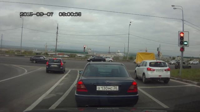 Kia на встречке смотреть онлайн