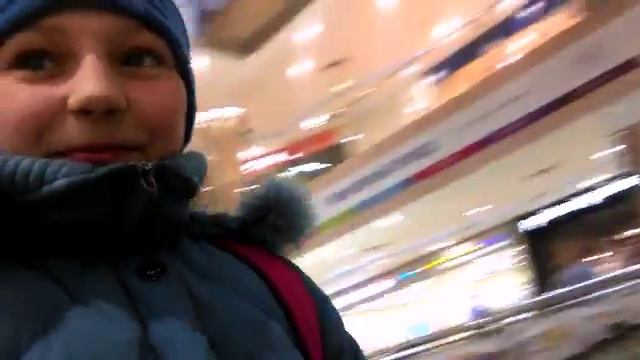 Vlog/иду с друзьями в кино, еду домой?? смотреть онлайн