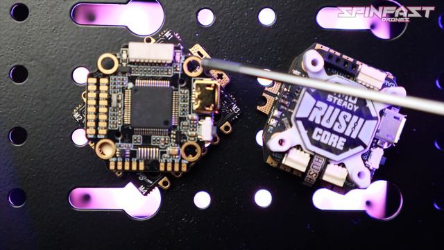 Flight Controller - Flugsteuerung genau erklärt (Flywoo GOKU F722mini und RUSH MINI TANK Review) смотреть онлайн
