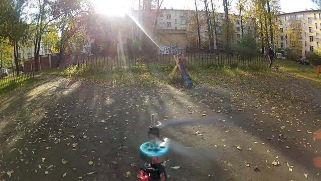 первый полет на квадрокоптере 2 смотреть онлайн