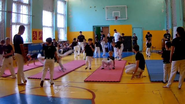 CAPOEIRA в Горловке мастер-класс 2017 смотреть онлайн