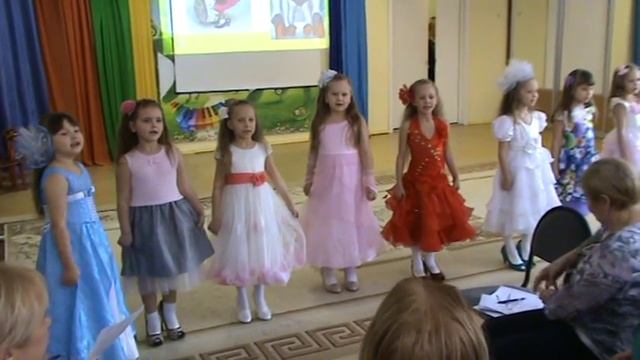 МАДОУ № 82 г. Томск " Мамины туфли" выступление группы " Гнёздышко" смотреть онлайн