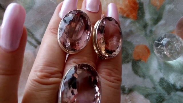 ПРОЗРАЧНЫЕ КАМНИ НА УЛЬТРАФИОЛЕТЕ ???☀️?, АМЕТРИН, ХРУСТАЛЬ, ПРАЗИОЛИТ И ЦИТРИН ? ✨ ?♂️ смотреть онлайн