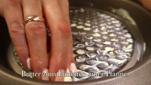 ERSTAUNLICH EINFACH und LECKER❗ Eine neue Art, altbackenes Brot zu essen! Die ganze Familie liebt e смотреть онлайн
