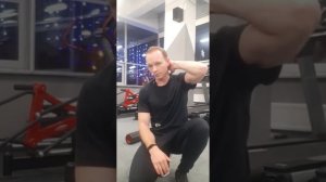 Упражнения с массажным роликом ну спину. Комплекс: 6 упражнений. Ролик для спины