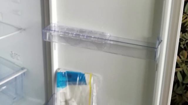 Холодильник Beko RCNK270K20W смотреть онлайн