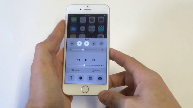 IPhone 6 - How To Lock / Unlock Screen Rotation - Fliptroniks.com смотреть онлайн