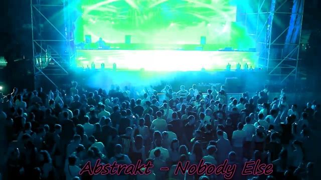 Abstrakt - Nobody Else